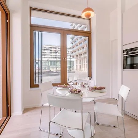 Beautiful And Bright With Terrace Appartement Ostende